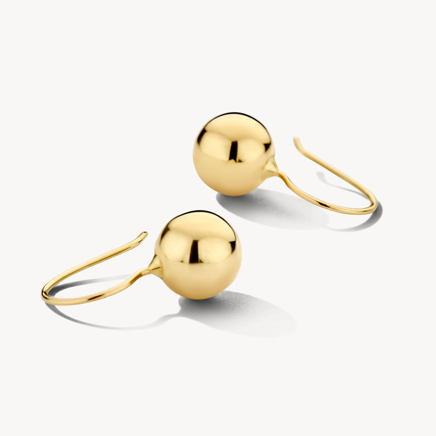 Oorbellen bolvormig ⌀ 8 mm 14k goud
