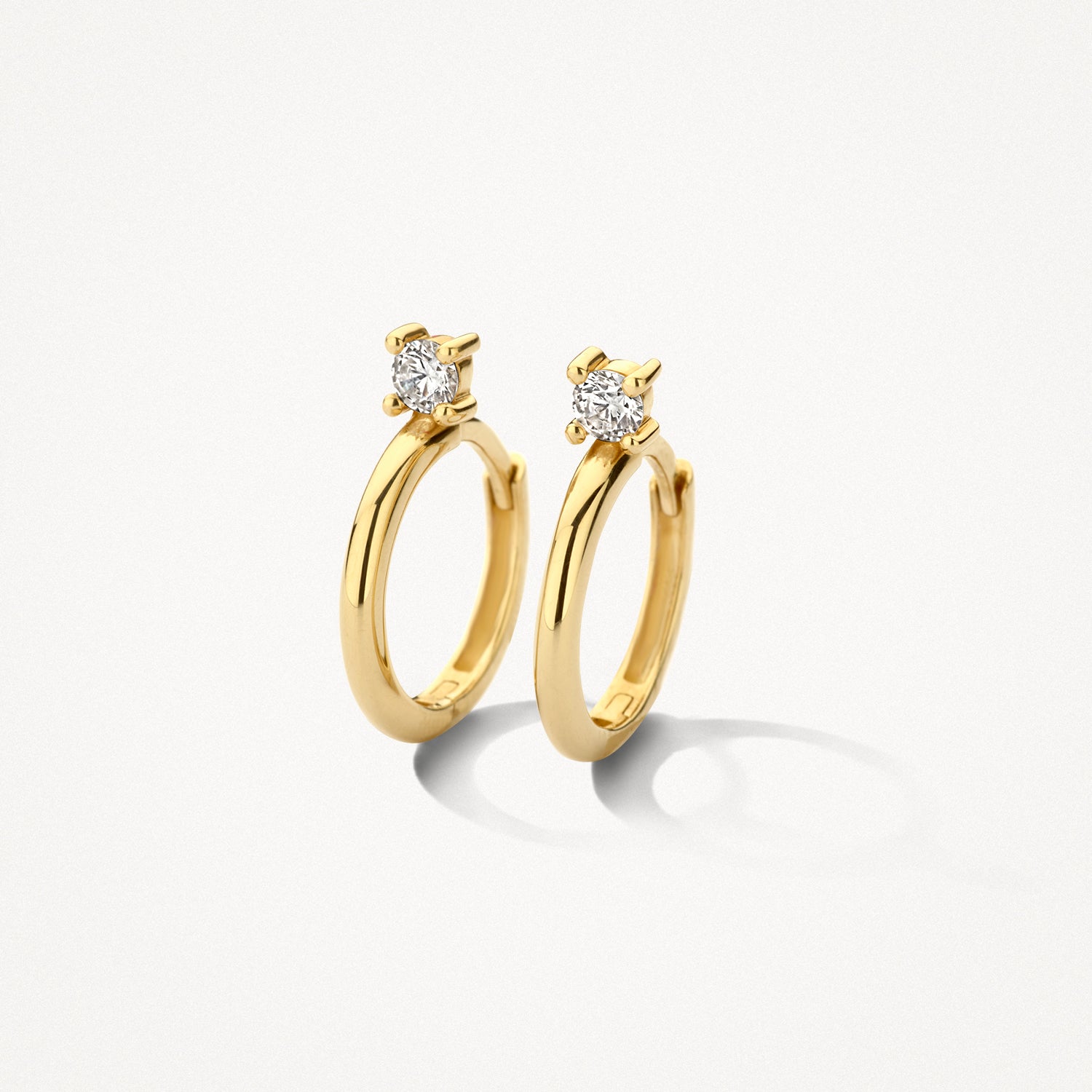 Oorringen met Zirkonia detail 14k goud