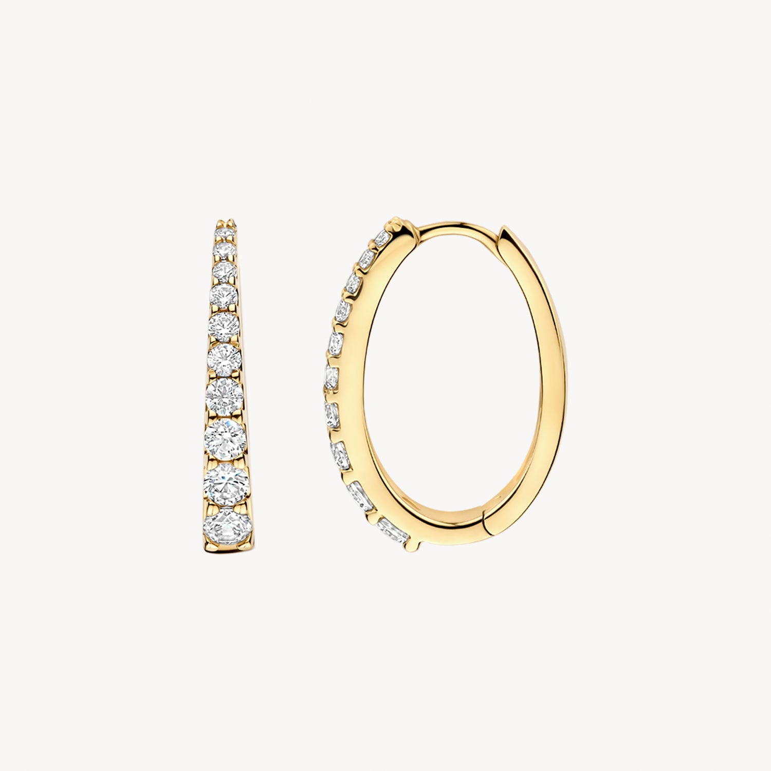 Oorringen van 14k goud met rij zirkonia langs de voorkant, smal design.  .