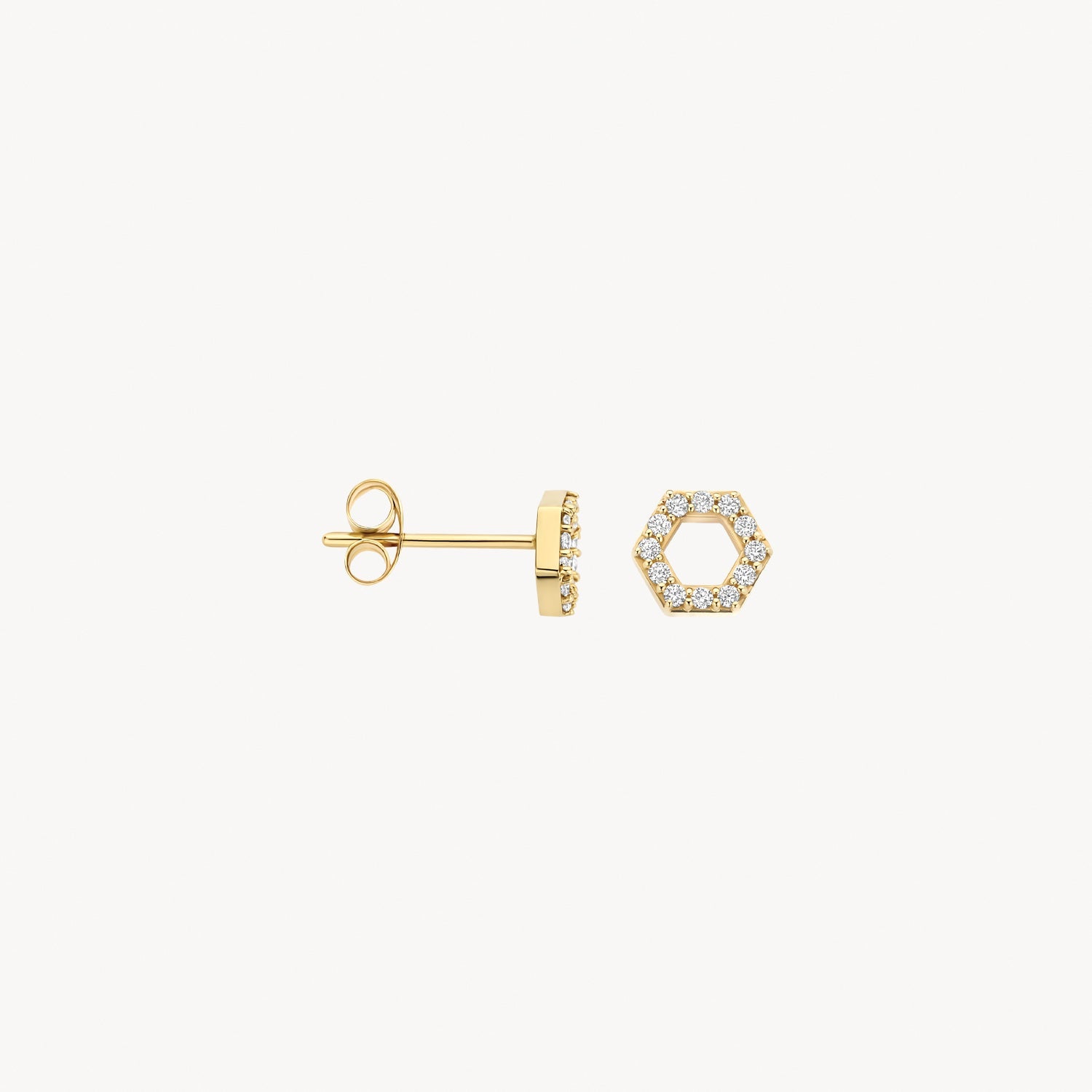 14ct yellow gold stud earrings with pavé Zirconias, close-up.