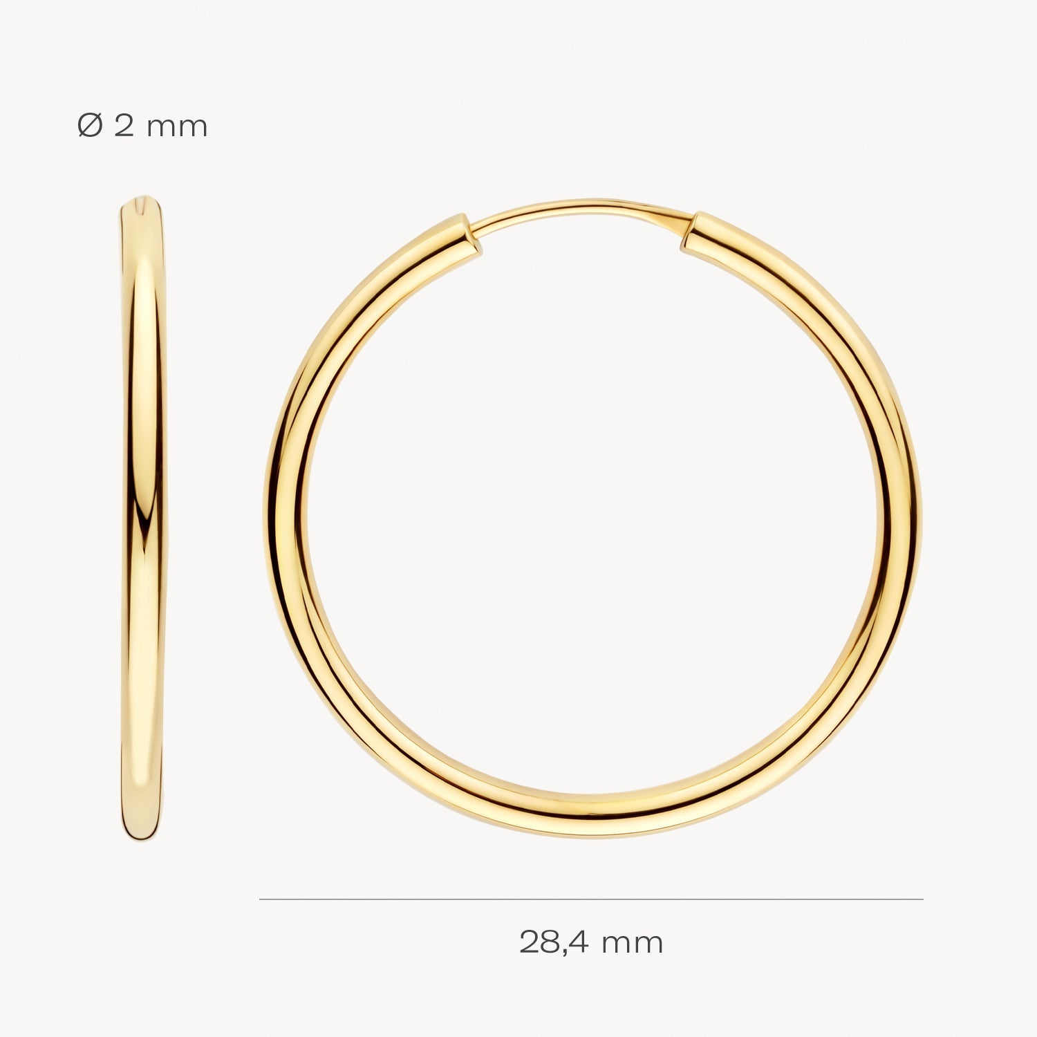 Véritable or jaune 14 carats Créoles, diamètre de 28,4 mm, épaisseur de 2 mm.