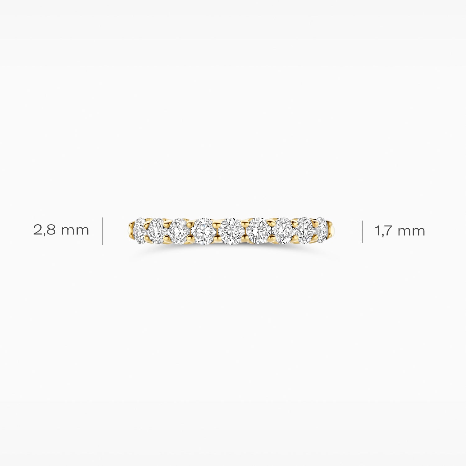 14k goud ring met rij lab diamanten, 2,8 mm breed en 1,7 mm dik.