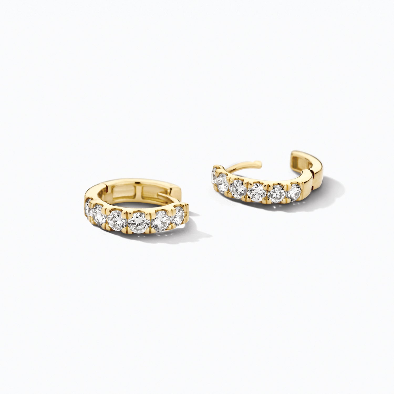 Lab grown diamonds oorringen 2x0.29ct Pavé-zetting in 14k Goud