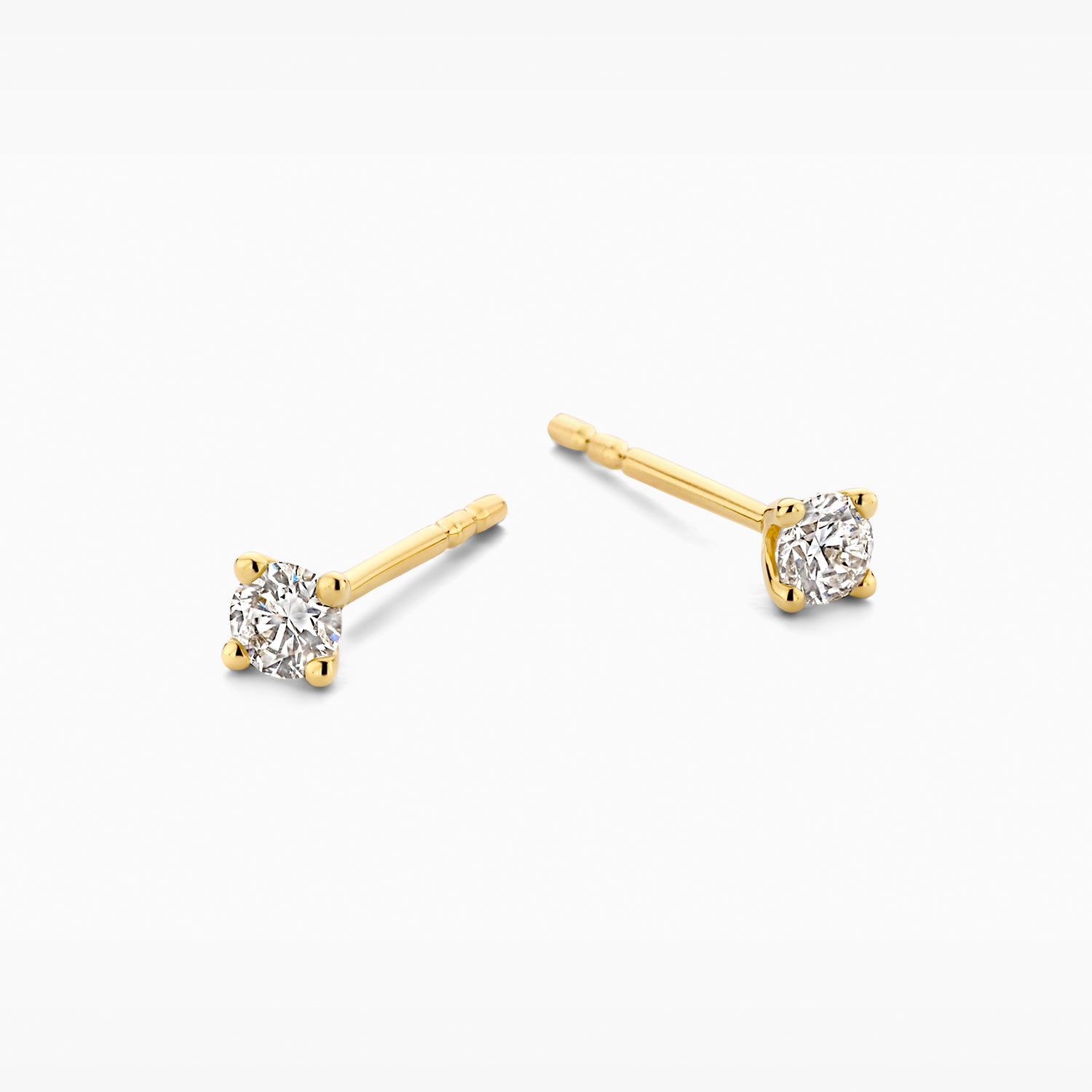 14ct yellow gold stud earrings with round Lab Grown Diamond, front view.